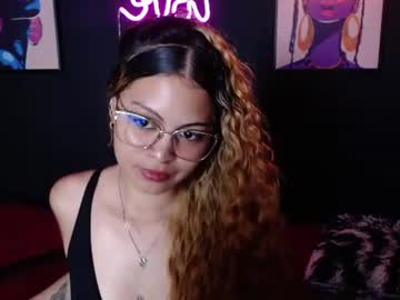 Stream thumbnail mia_esclusive