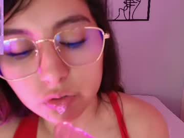 Stream thumbnail mia_youung