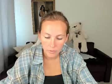 Stream thumbnail michellewoitsik