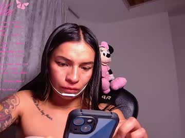 Stream thumbnail miiaaaa_
