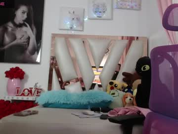 Stream thumbnail miiasensual_