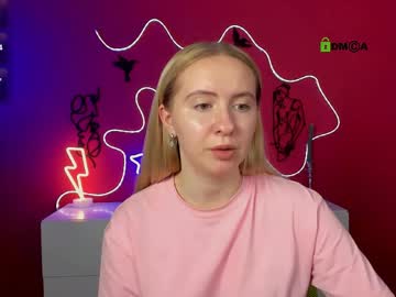 Stream thumbnail mila_glow