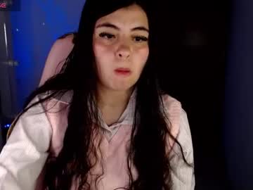 Stream thumbnail mila_paris1