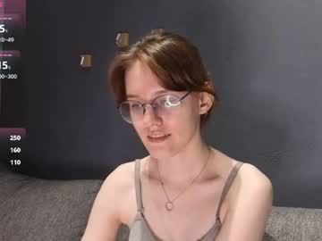 Stream thumbnail milaafterdark