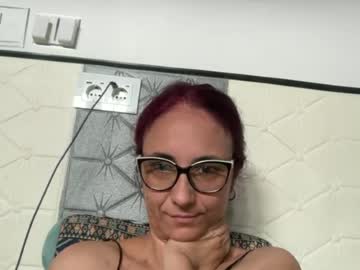 Stream thumbnail milfcodergirl
