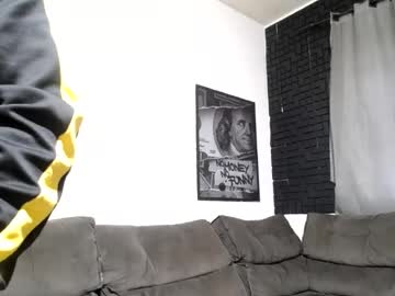 Stream thumbnail milioncouple