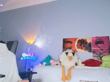 Stream thumbnail mimiicherry