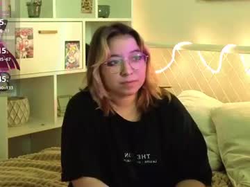 Stream thumbnail minibarkgirl