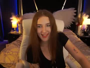 Stream thumbnail mirellember