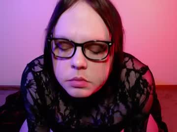 Stream thumbnail missjunipersgarden