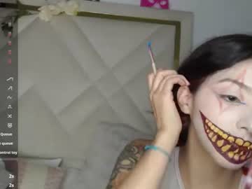 Stream thumbnail mistyvelvet_