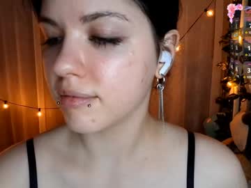 Stream thumbnail modestfein