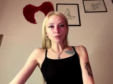 Stream thumbnail molly_swift