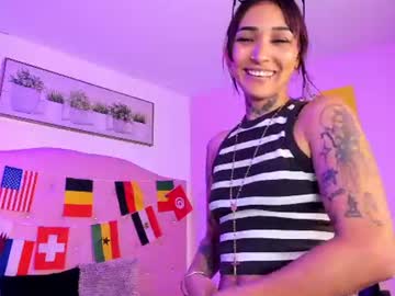 Stream thumbnail monica_420