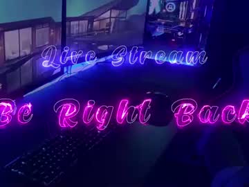 Stream thumbnail moodiemira