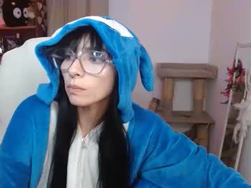 Stream thumbnail moonlady_