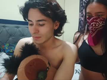 Stream thumbnail moonvelvetduo