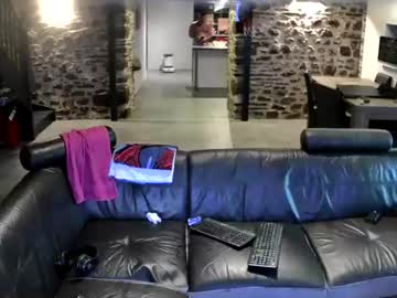 Stream thumbnail myckadow