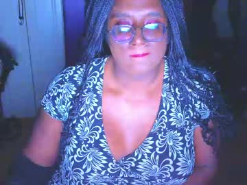 Stream thumbnail naomifux