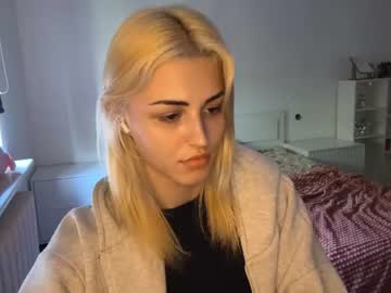 Stream thumbnail neweva_