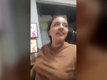 Stream thumbnail nezuko_kamadoo_