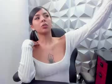 Stream thumbnail nia_malkova