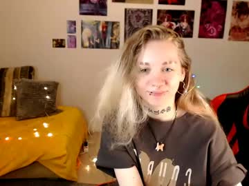 Stream thumbnail nica_kawaii