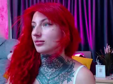 Stream thumbnail nina_b1um