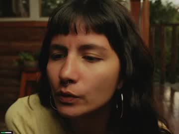 Stream thumbnail nina_just