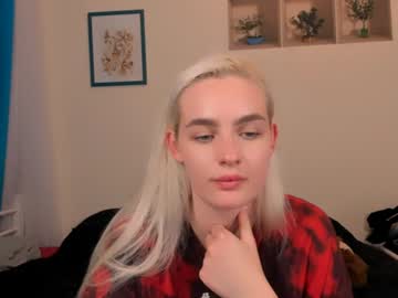 Stream thumbnail oliviahappy