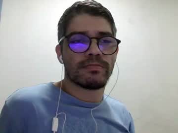 Stream thumbnail online020