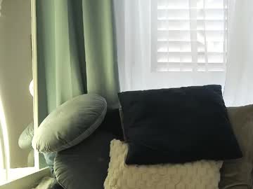 Stream thumbnail orianawade