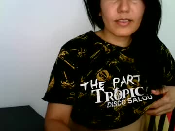 Stream thumbnail parejita1422