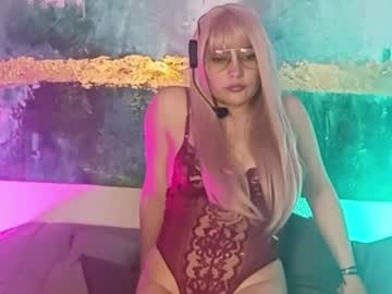 Stream thumbnail pinkabella