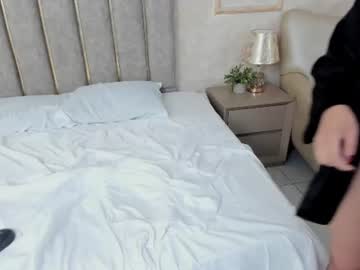 Stream thumbnail pinkangeli