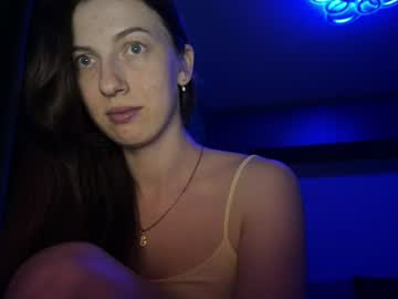 Stream thumbnail prettyyy_angel