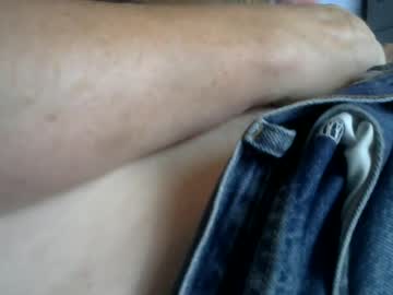 Stream thumbnail privatefuckit
