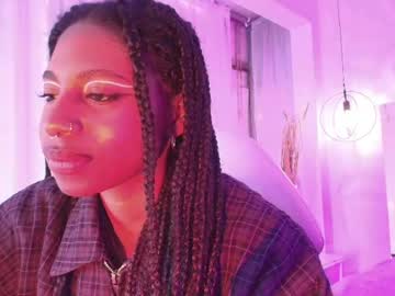 Stream thumbnail queen_perla_