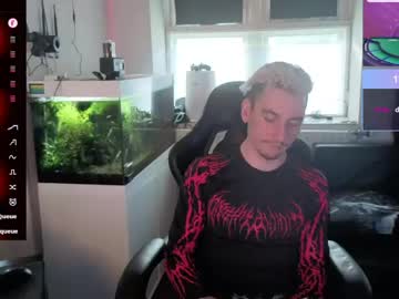 Stream thumbnail rayzel_white