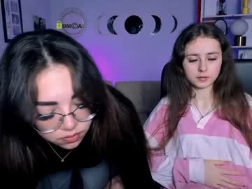 Stream thumbnail rebecca_smile_