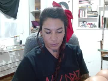 Stream thumbnail red_savage_
