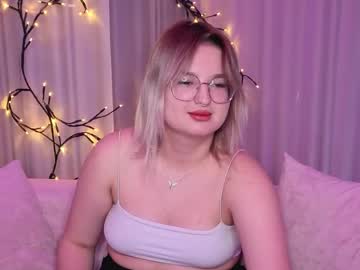 Stream thumbnail rheamoonn