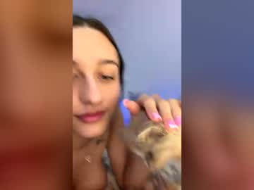 Stream thumbnail riannarina