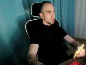 Stream thumbnail richiekash
