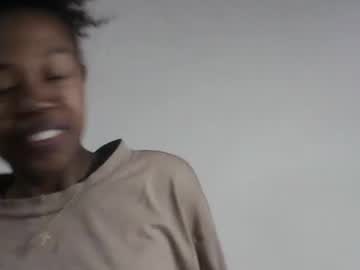 Stream thumbnail richinna
