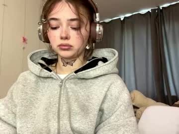 Stream thumbnail robbynscovel