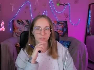 Stream thumbnail rose_veil