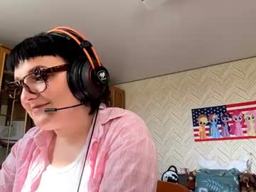 Stream thumbnail roseannbetterton