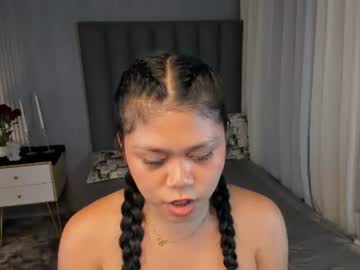 Stream thumbnail roxycollins444