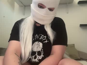 Stream thumbnail roxyravenn